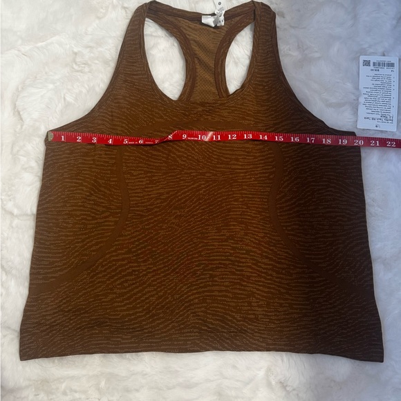 NWT lululemon Swiftly Tech Racerback Tank Top 2.0 - Picture 10 of 11